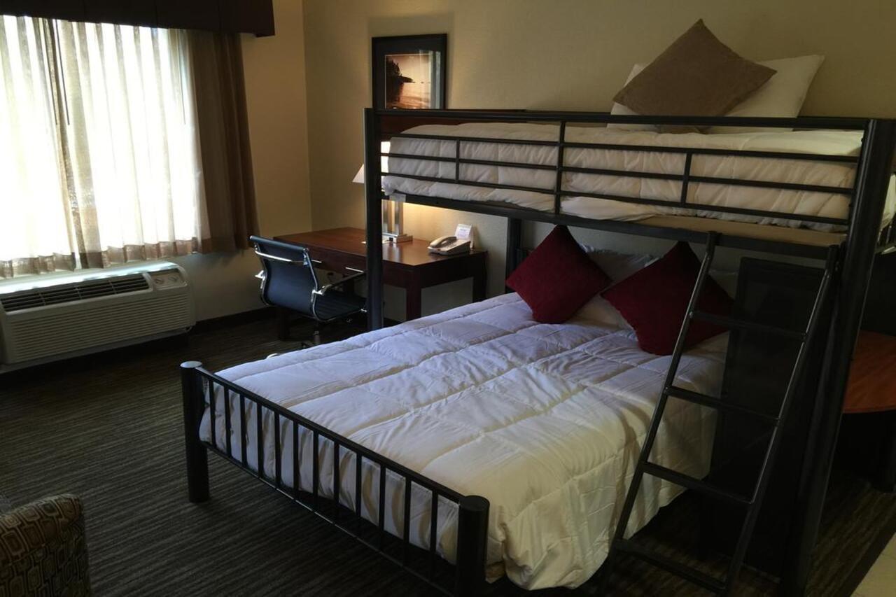 Hawthorn Suites By Wyndham Rancho Cordova/Folsom Extérieur photo