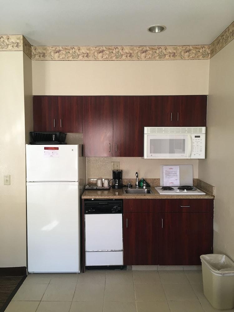 Hawthorn Suites By Wyndham Rancho Cordova/Folsom Extérieur photo