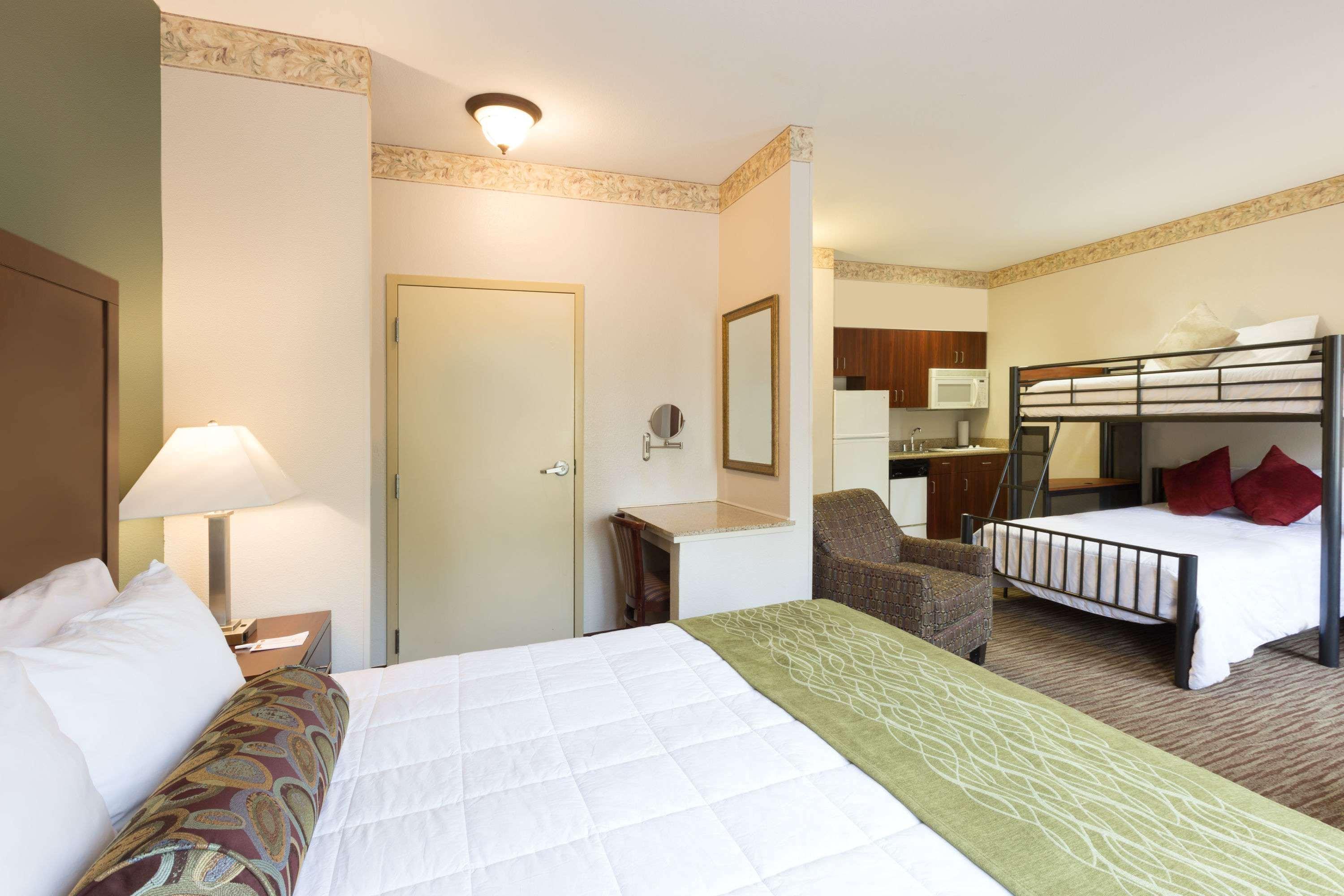 Hawthorn Suites By Wyndham Rancho Cordova/Folsom Extérieur photo