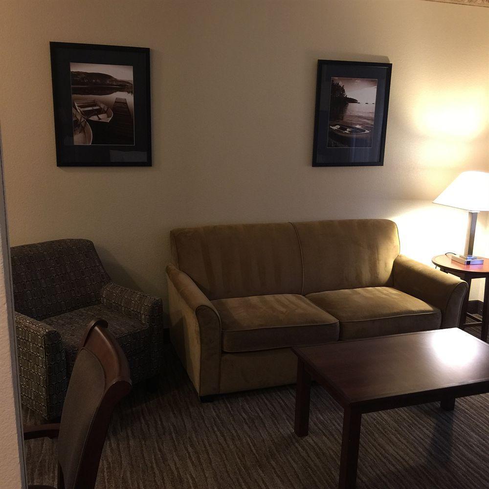Hawthorn Suites By Wyndham Rancho Cordova/Folsom Extérieur photo