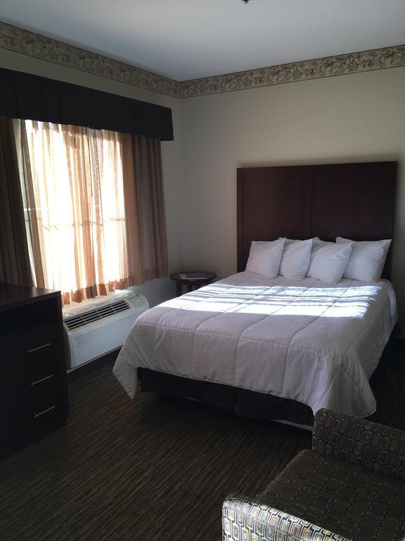 Hawthorn Suites By Wyndham Rancho Cordova/Folsom Extérieur photo