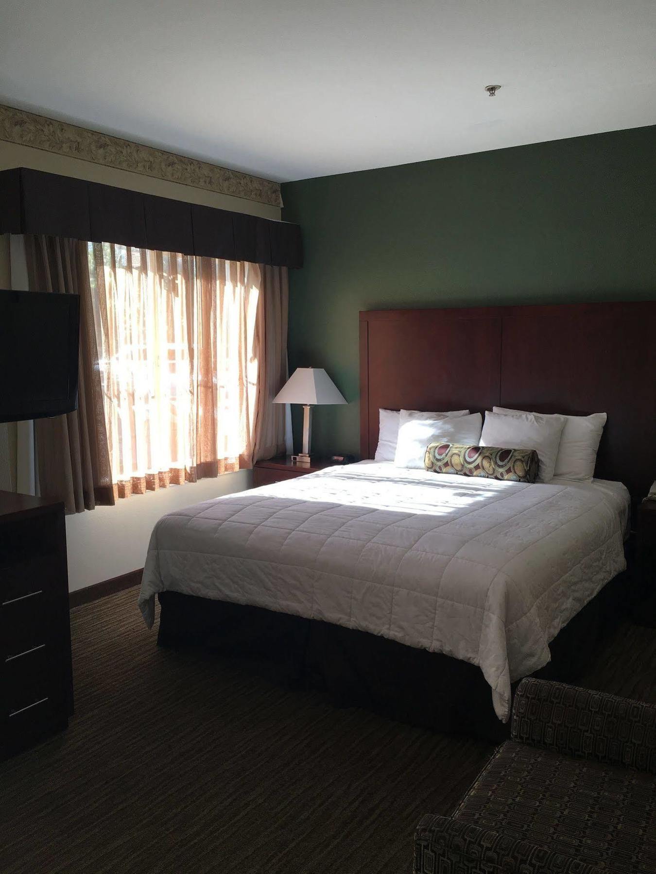 Hawthorn Suites By Wyndham Rancho Cordova/Folsom Extérieur photo